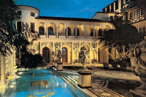 The Versace Mansion Is Back In The Spotlight Thanks To ‘american Crime
