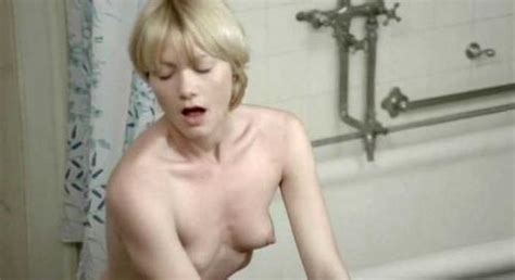 Naked France Lomay In Sechs Schwedinnen Von Der Tankstelle