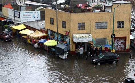 Ver mapa de lluvia en méxico el miércoles los acumulados no serán tan altos, y las lluvias quedarán más restringidas que el lunes y martes. Deja lluvia 28 encharcamientos, en CDMX