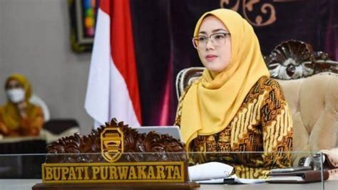 Anne Ratna Gugat Cerai Dedi Mulyadi Ini Penjelasan Pa Purwakarta