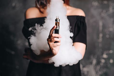 Vaping From Flavored E Cigarettes May Worsen Asthma Study Suggests