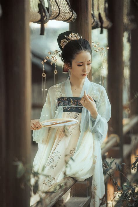 Wallpaper Chinese Dress Hanfu Women 1600x2400 Kevinmndza