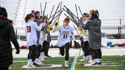 Womens Lacrosse Takes Down Uvm Improves To 2 0 On The Season The