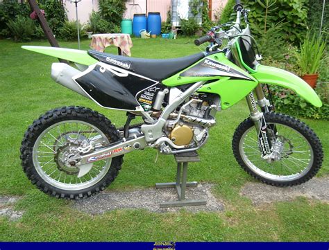 What would the top speed be on a 2003 kx125 with stock gearing, fmf fatty pipe, powercore 2 silencer, and v force 3 reeds? 2004 Kawasaki KX250 - Moto.ZombDrive.COM