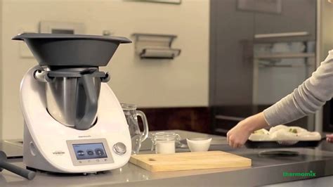 It's not a huge surprise as to why there is such an appetite for this innovative machine, as for. Thermomix TM5 - Dampfgaren - YouTube