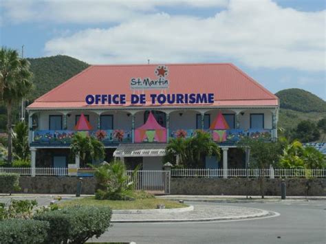 Office De Tourisme Stock Photos Pictures And Royalty Free Images Istock