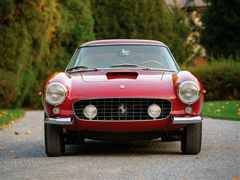 The company's most successful early line. 1961 Ferrari 250 GT SWB Berlinetta - IMBOLDN