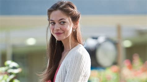 Analeigh Tipton Former Models Dicey Path To Hollywood Actress