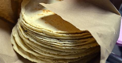 Cuánto cuesta el kilo de tortillas en 2024 Este es su precio en CDMX