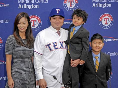 He has also played for the seattle mariners, cleveland indians, and cincinnati reds. Jon Daniels jokes Shin-Soo Choo's wife should give speech ...
