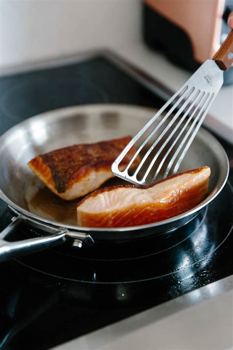 In a normal oven, you allow different amounts of cooking time depending on the salmon's size. How To Cook Perfect Salmon Fillets | Kitchn