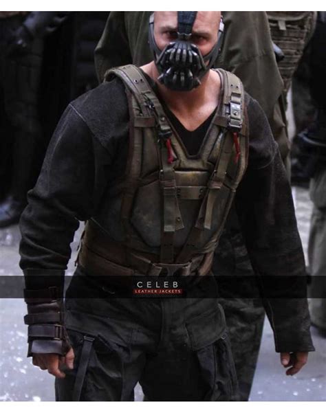 However, if you watch the movie the dark knight rises, you wonder why is bane so small in the dark knight rises? Dark Knight Rises Bane Faux Vest