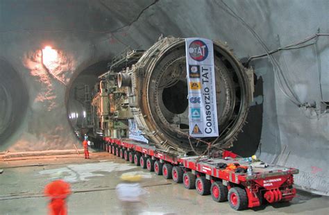 Steering monitoring system ensure safety of steering process. Image result for SPMT transporters (With images) | Heavy ...