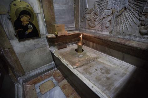 First Time In Centuries Jesus Tomb Opened And Discover Lost Artifact