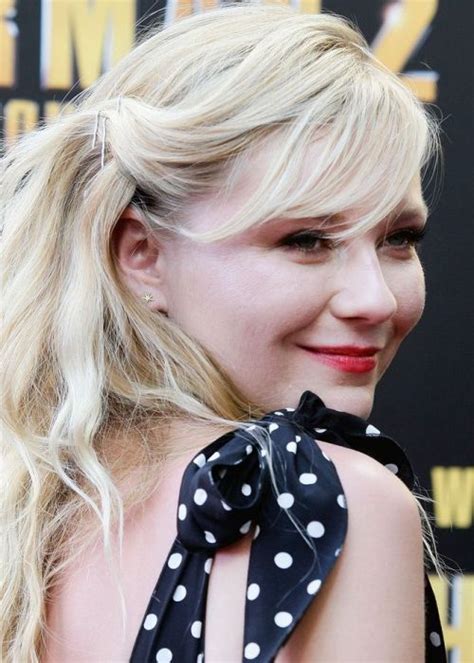 To go on a first date, every detail should be taken into consideration. 20 Cute and Easy Hairstyles (that take less than 10 ...