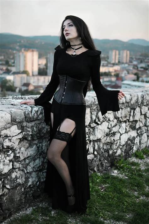 Beautiful Gothic Outfits Goth Beauty Hot Goth Girls
