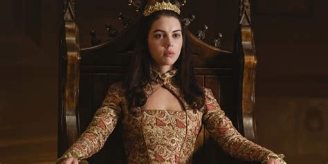 Adelaide Kane Reveals Her Absolute Favorite Costumes On ‘reign