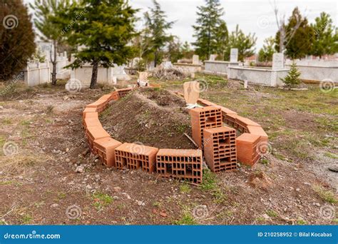 Tomb Temporarily Made Of Red Brick After Burial A Marble Grave Will Be