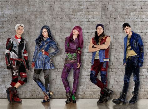 The First Descendants 2 Trailer And Music Video Are Here Dove Cameron