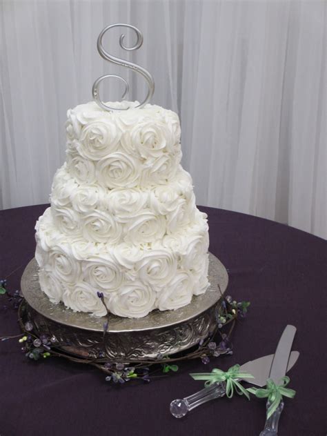 My Charming Cakes Rosette Wedding Cake