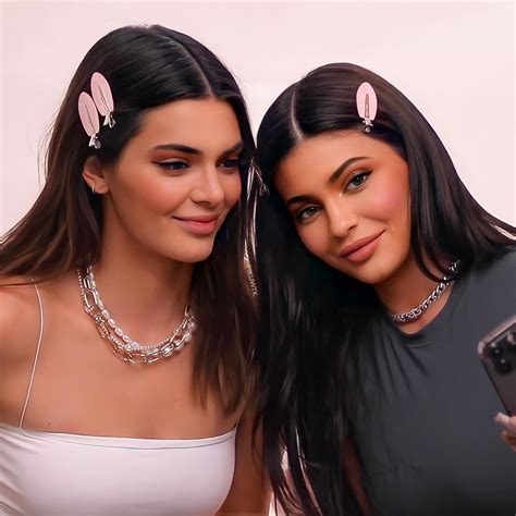 Kylie Jenner Sister Jenner Sisters Kendall And Kylie Jenner Kylie Youtube Kylie Jenner