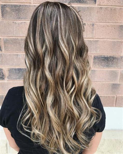 These Are The 30 Hottest Hair Color Ideas Of 2021 White Blonde Hair