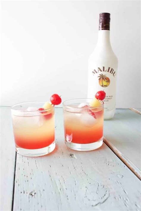 Malibu sangria recipe is a simple and perfect tropical drink for a summer day pool cocktail made with white wine, malibu rum. 7 Delicious Summer Cocktails That Are Perfect For Hot Weather