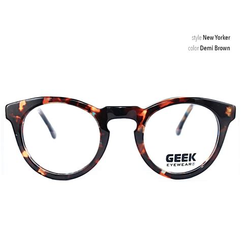 GEEK Eyewear GEEK New Yorker Brown | Geek glasses, Eyewear 