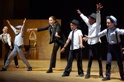 Minis Musical Theatre Dnpa Dance And Acting Classes In South London