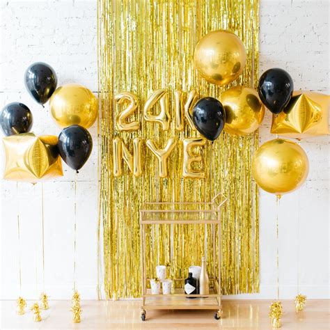 24k New Year S Eve Balloons Black And Gold Party Decorations Party Wall Decorations New Years