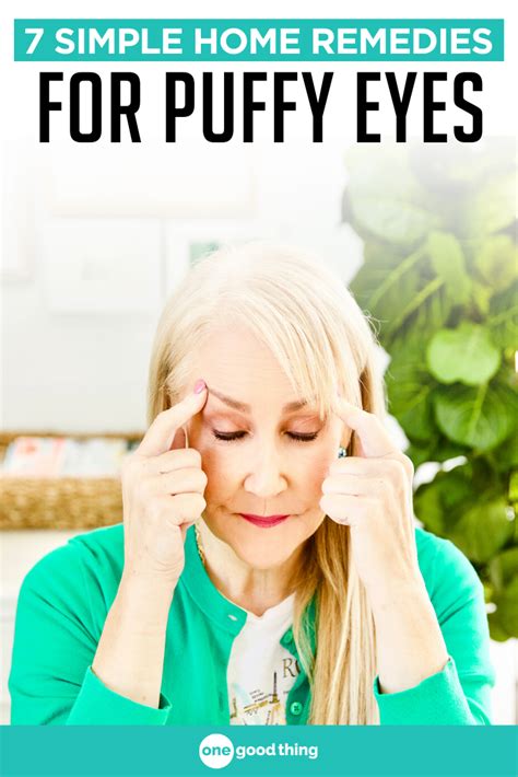 7 Simple And Soothing Home Remedies For Puffy Eyes