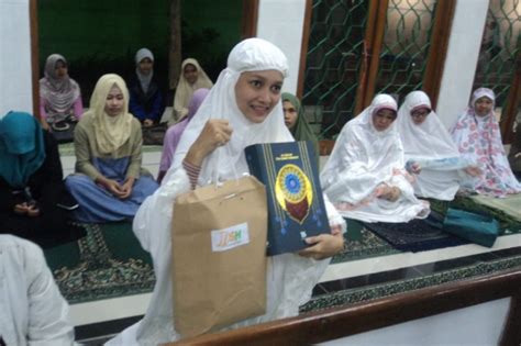 Savesave bismilah 5 for later. Muslimah Indonesia: Subhanallah, Karena Keikhlasannya ...