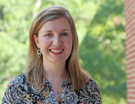Carly Woods | Department of Communication