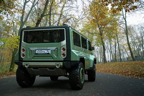 H UAZ American Hummer And Russian UAZ Mishmash Promotes Making Love