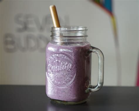 I adore my almond milk recipe but recently i've moved on to coconut milk which is cheaper and naturally sweeter so i'll be sharing that will you pretty soon. Healthy Smoothie with blackberries, Almond milk, coco it ...