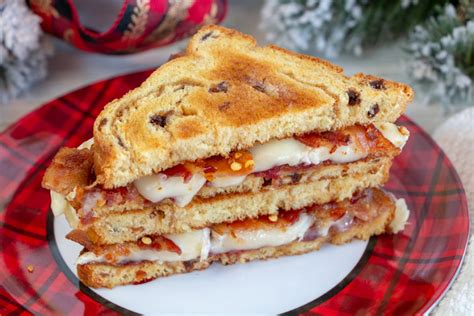 Cranberry Bacon Brie Grilled Cheese Martins Famous Potato Rolls And