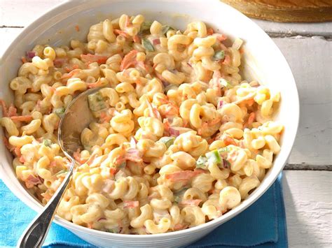 This recipe is even better when it's made ahead of time making it the perfect potluck dish! Christmas Pasta Salad Recipe / Pasta Salad Recipe All Recipes Us - From classic potato salad to ...