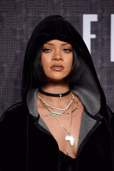 After signing with def jam in 2005, she. Rihanna y otros cantantes reconvertidos en diseñadores de moda