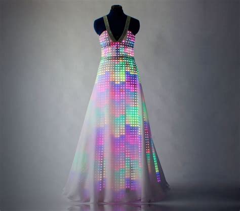 Aurora Dress By Cutecircuit Led Dress Smart Textiles Fashion