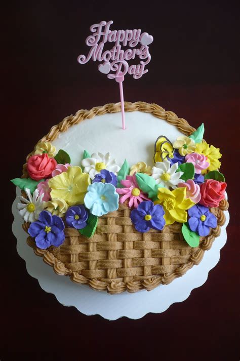 Simple Buttercream Mothers Day Cake Sweet Flower Cake For Mother S