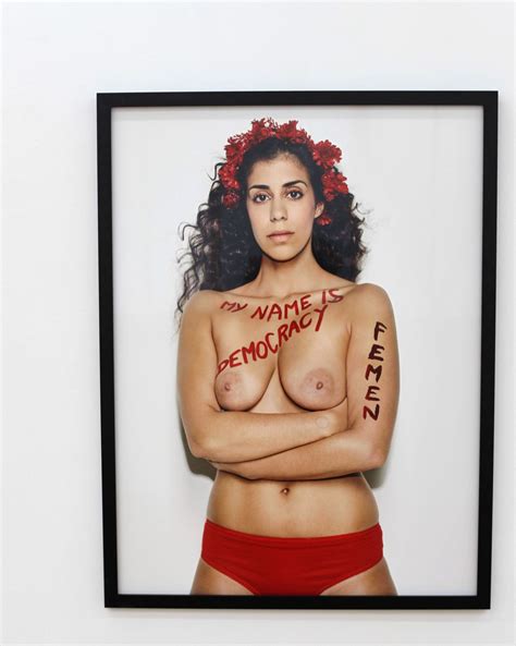 Expo Photographie Contemporaine Bettina Rheims Naked War Actuart