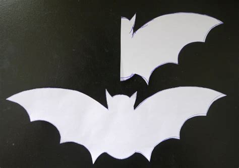 Flying Halloween Bats Tutorial Free Printable Lizventures