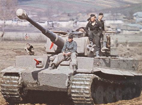 World War Ii In Color Tiger From Spzabt506 In Russia