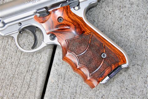 Ruger Mark Iv Hunter Grips The Firearms Forum