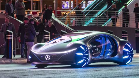 Daimler AG Mercedes Vision AVTR Ist Auto Der Zukunft Bei Probefahrt