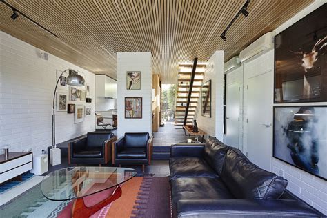 Townhouse Is A Taste Of The 70s With A Mid Century Modern Twist