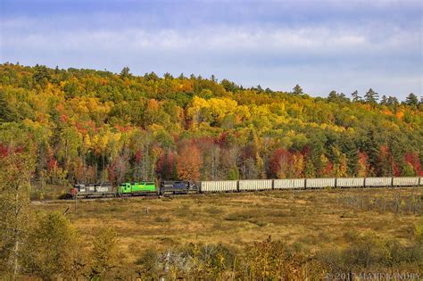 Railpicturesca Matt Landry Photo With The Fall Colors Finally