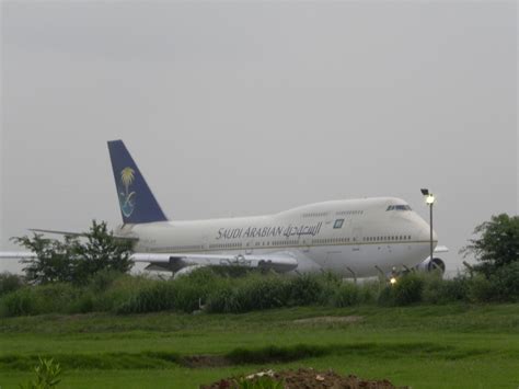 Copyright © saudia airlines 2020 all rights reserved. File:Saudi Arabian Airlines B747-300.JPG - Wikipedia