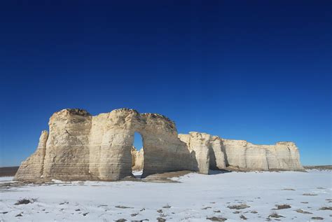 Monument Rocks In Gove County Kansas Routdoors