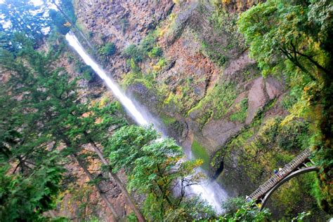 Multnomah Falls In Oregon Smithsonian Photo Contest Smithsonian